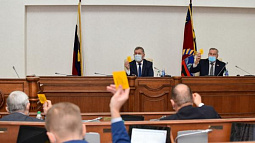 Краевой парламент принял в первом чтении законопроект о бюджете