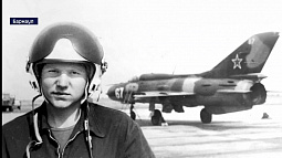 В барнаульской школе № 89 открыли мемориальную доску в честь выпускника, лётчика-штурмовика Олега Яковлева